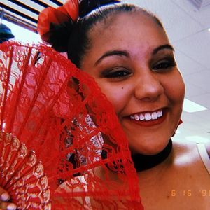 Meet your Posher, Lina